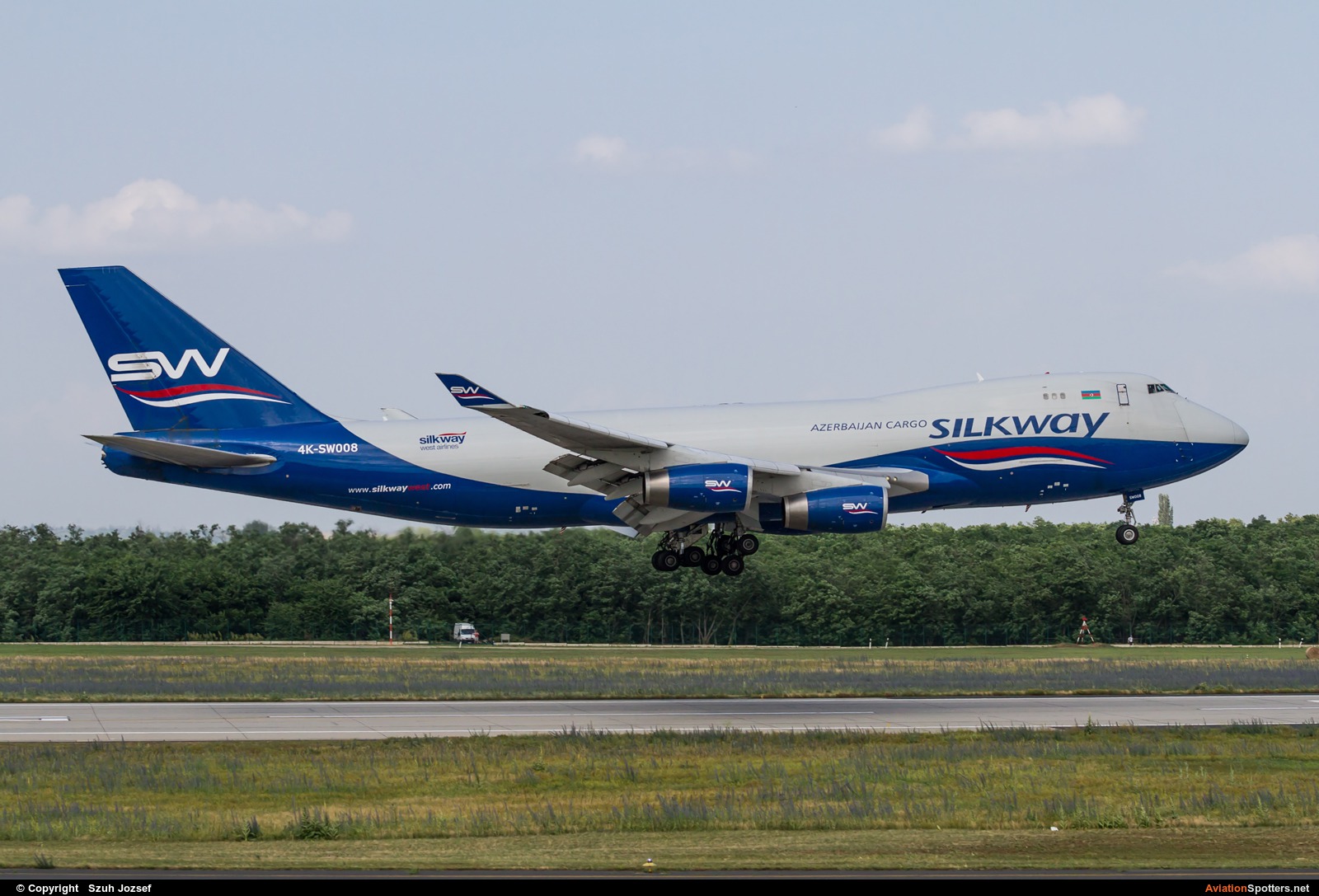 Silk Way Airlines  -  747-400  (4K-SW008) By Szuh Jozsef (szuh jozsef)