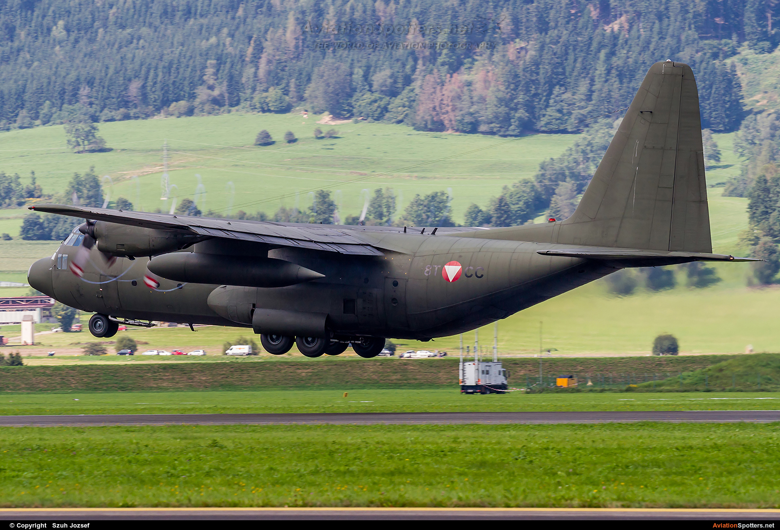Austria - Air Force  -  C-130H Hercules  (8T-CC) By Szuh Jozsef (szuh jozsef)