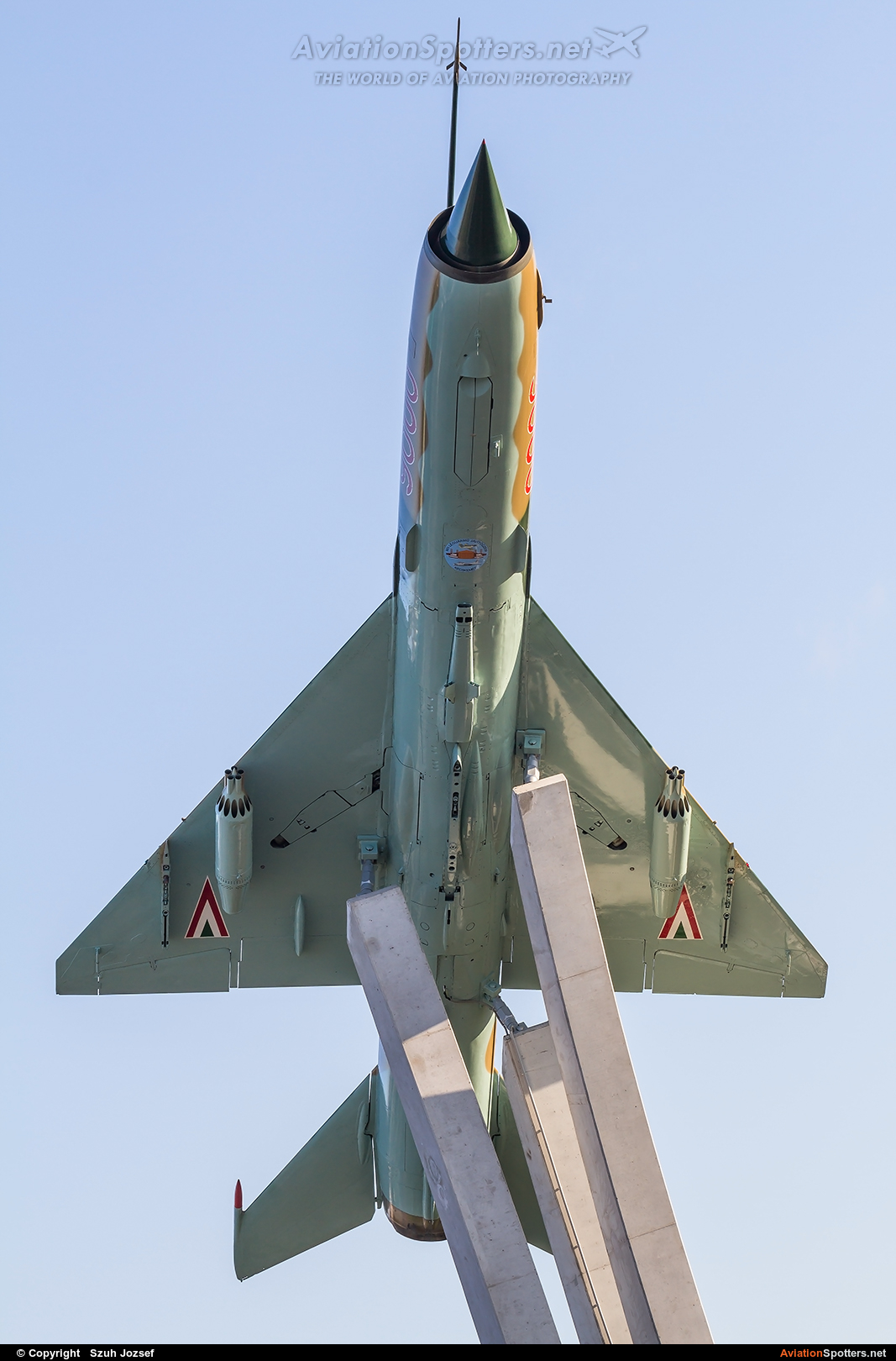Hungary - Air Force  -  MiG-21MF  (9606) By Szuh Jozsef (szuh jozsef)