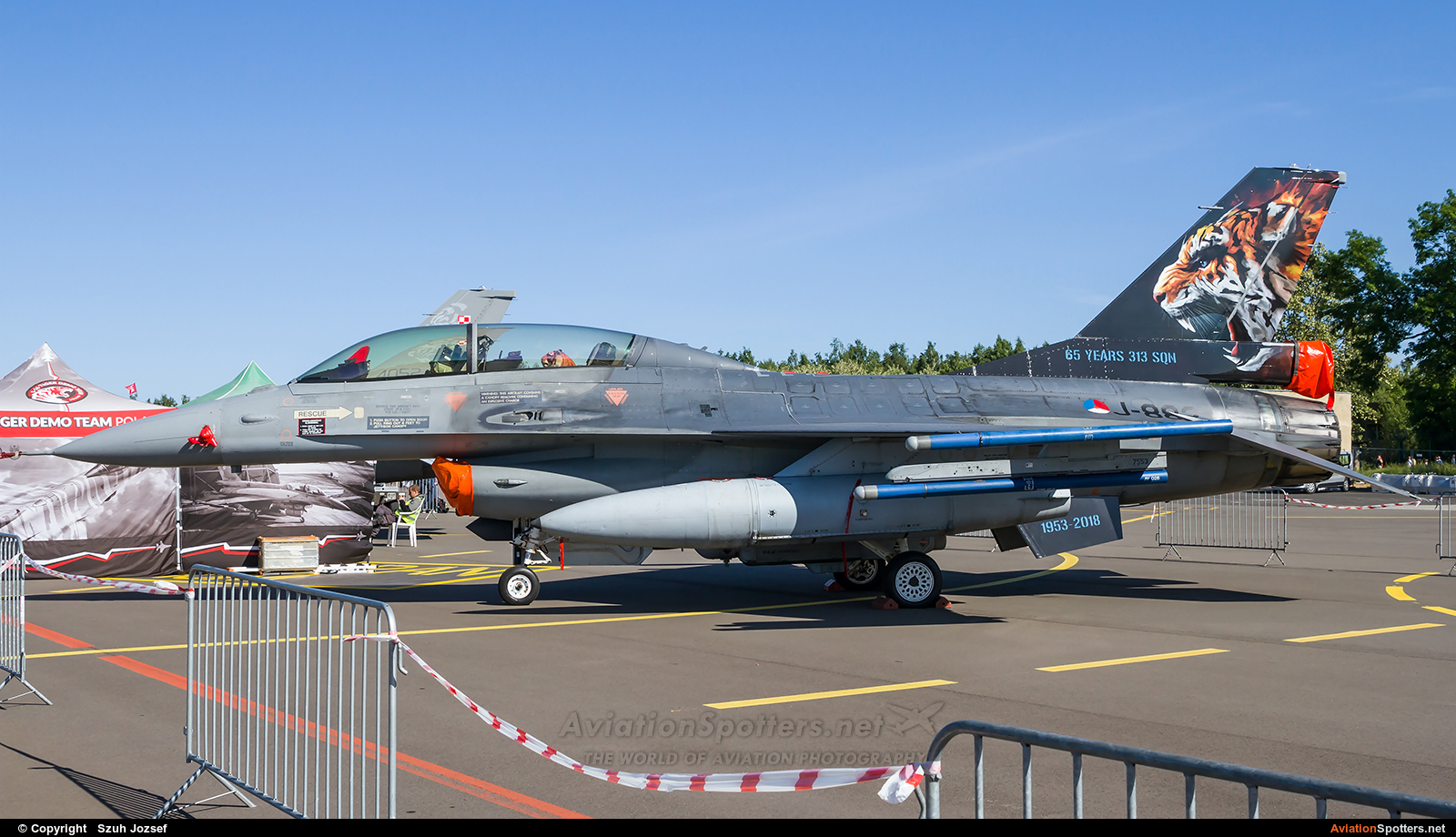 Netherlands - Air Force  -  F-16BM Fighting Falcon  (J-882) By Szuh Jozsef (szuh jozsef)