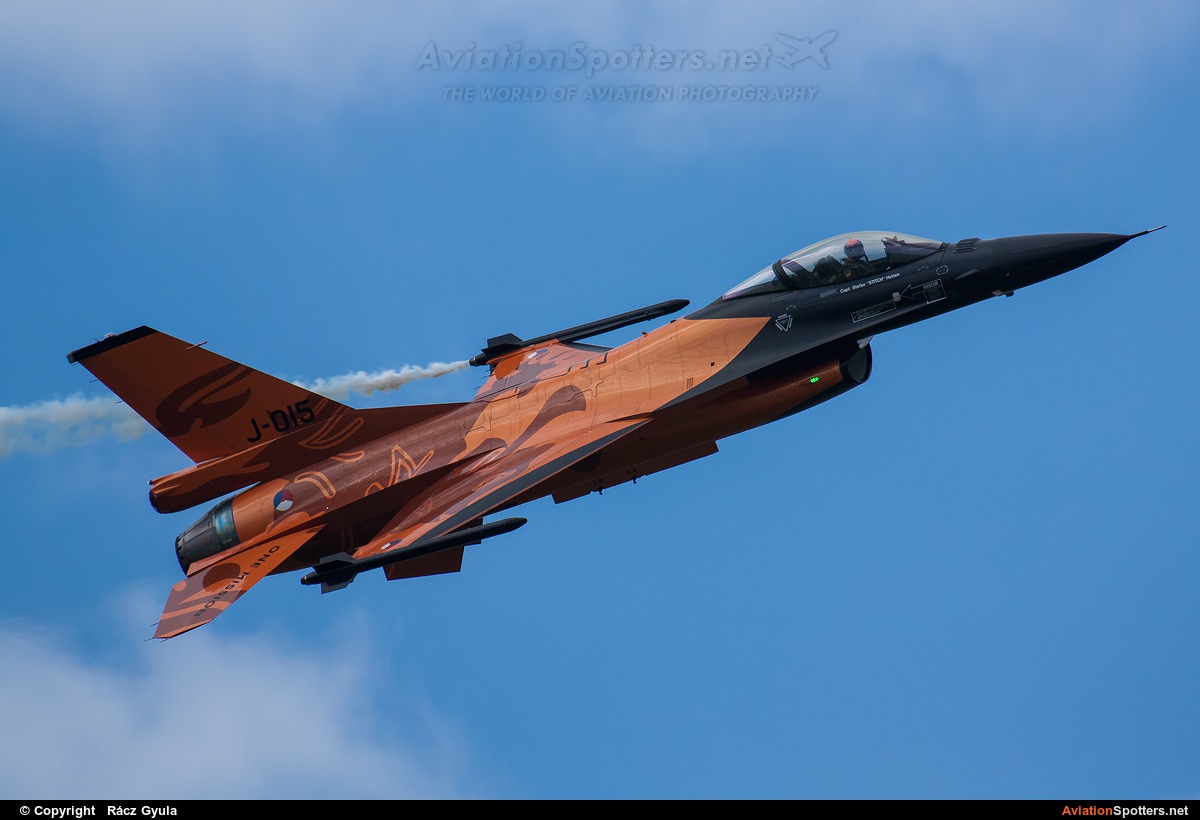 Netherlands - Air Force  -  F-16AM Fighting Falcon  (J-015) By Rácz Gyula (Spawn)