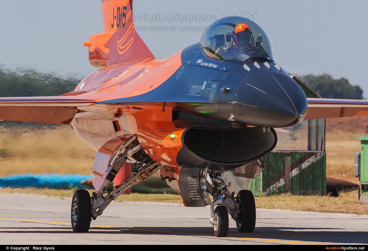 Netherlands - Air Force  -  F-16AM Fighting Falcon  (J-015) By Rácz Gyula (Spawn)