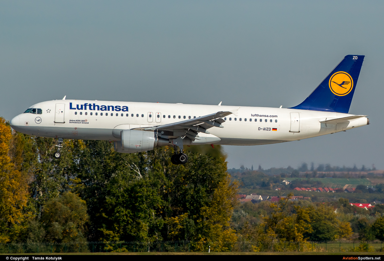 Lufthansa  -  A320-214  (D-AIZD) By Tamás Kotulyák (TAmas)