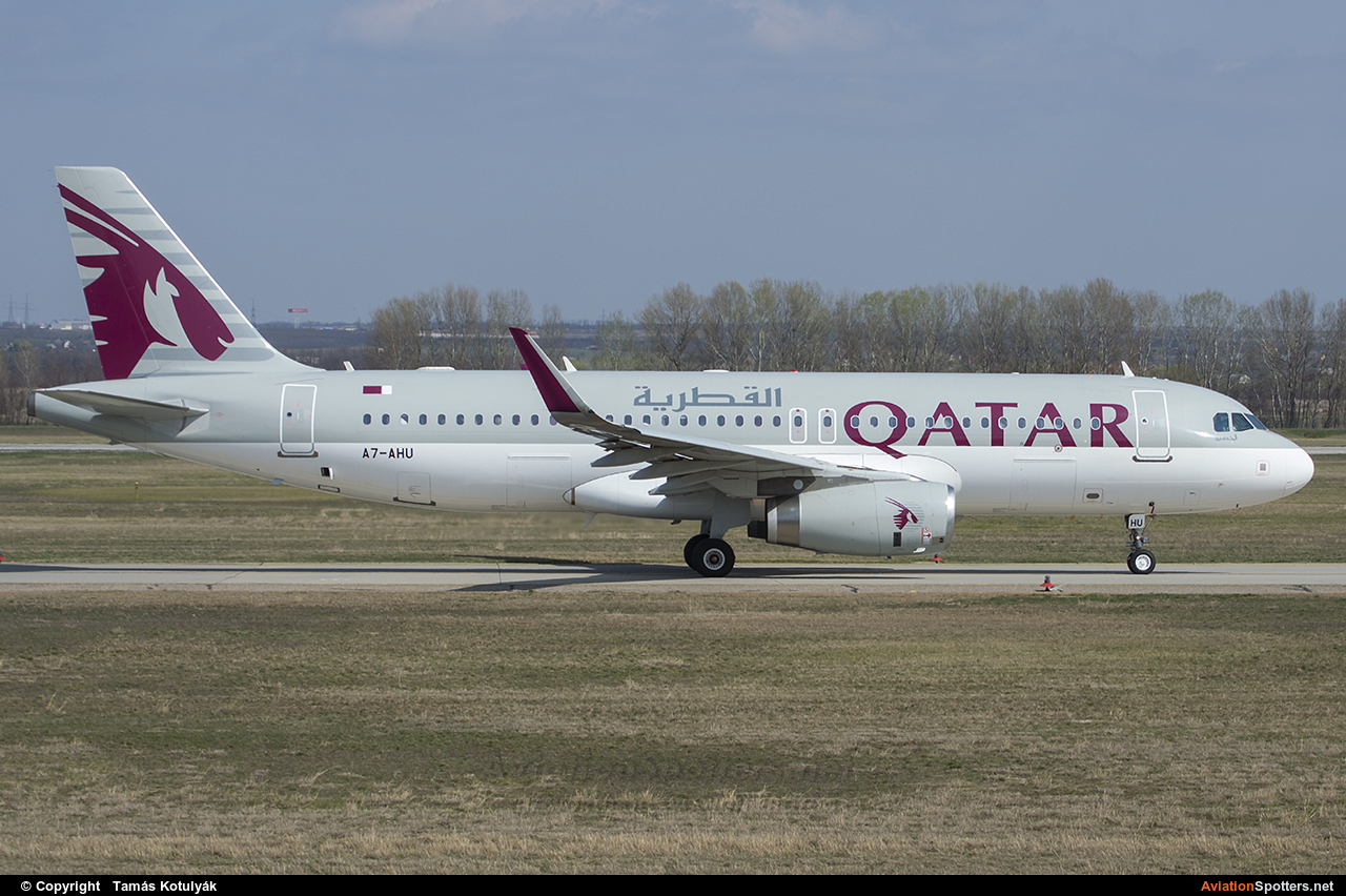 Qatar Airways  -  A320-232  (A7-AHU) By Tamás Kotulyák (TAmas)