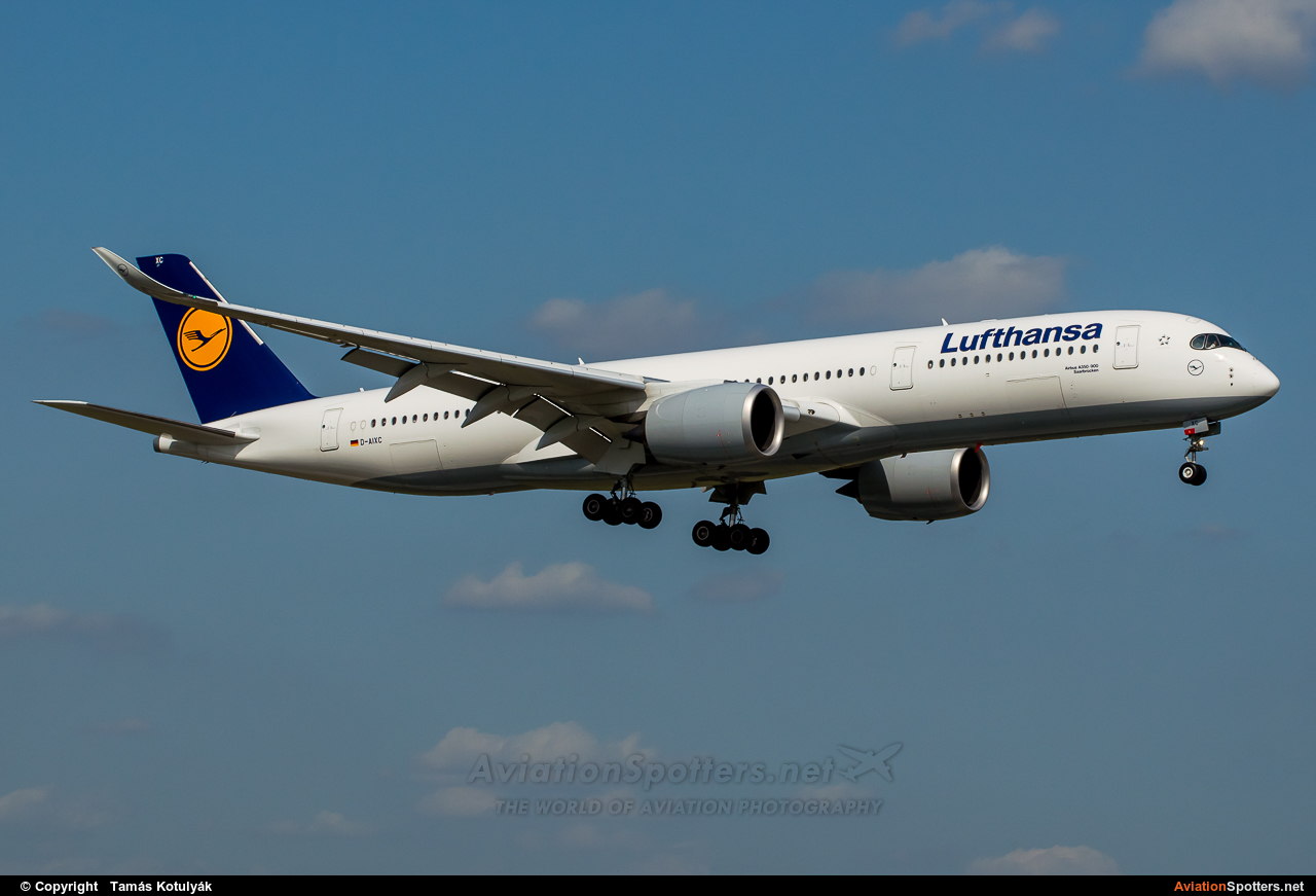 Lufthansa  -  A350-900  (D-AIXC) By Tamás Kotulyák (TAmas)