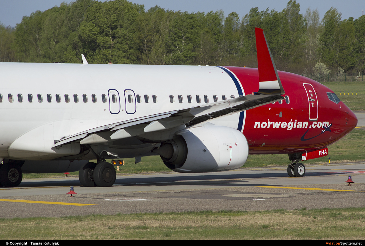Norwegian Air Shuttle  -  737-800  (EI-FHA) By Tamás Kotulyák (TAmas)