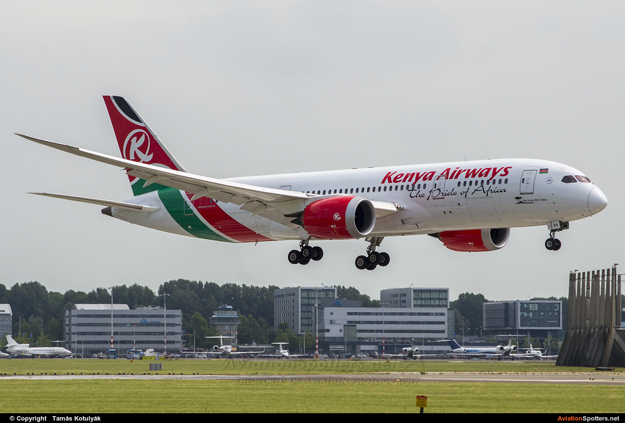 Kenya Airways  -  787-8 Dreamliner  (5Y-KZA) By Tamás Kotulyák (TAmas)