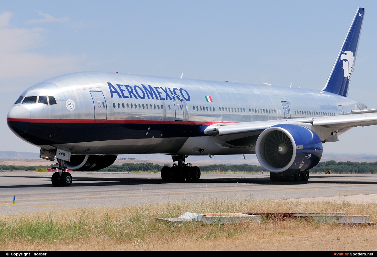 Aeromexico  -  777-200ER  (N745AM) By norber (norber)