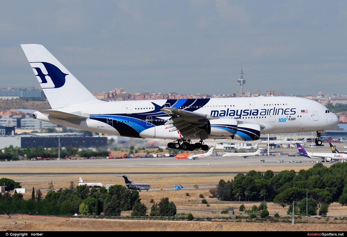 Malaysia Airlines  -  A380-841  (9M-MNF) By norber (norber)