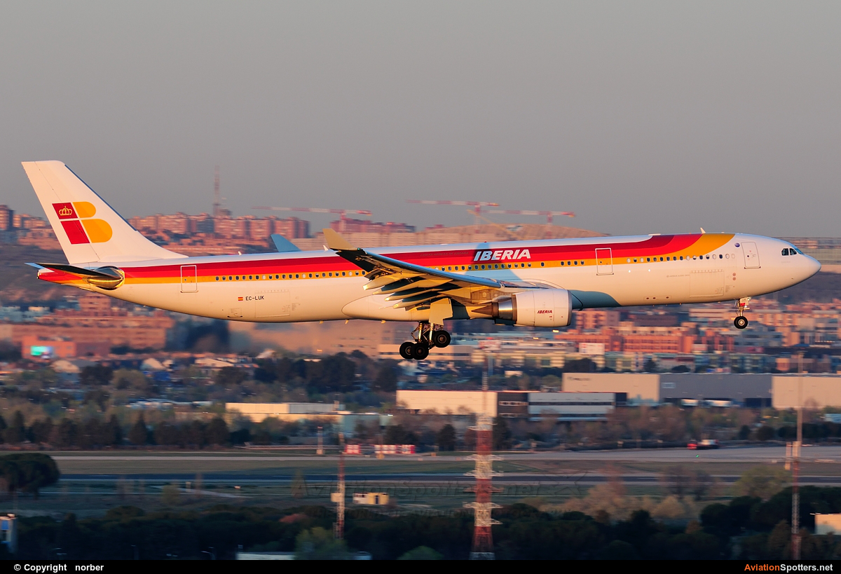 Iberia  -  A330-300  (EC-LUK) By norber (norber)