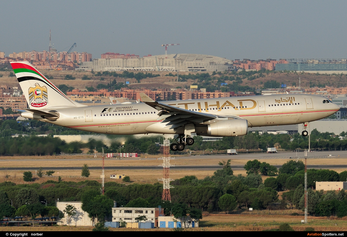 Etihad Airways  -  A330-243  (A6-EYS) By norber (norber)