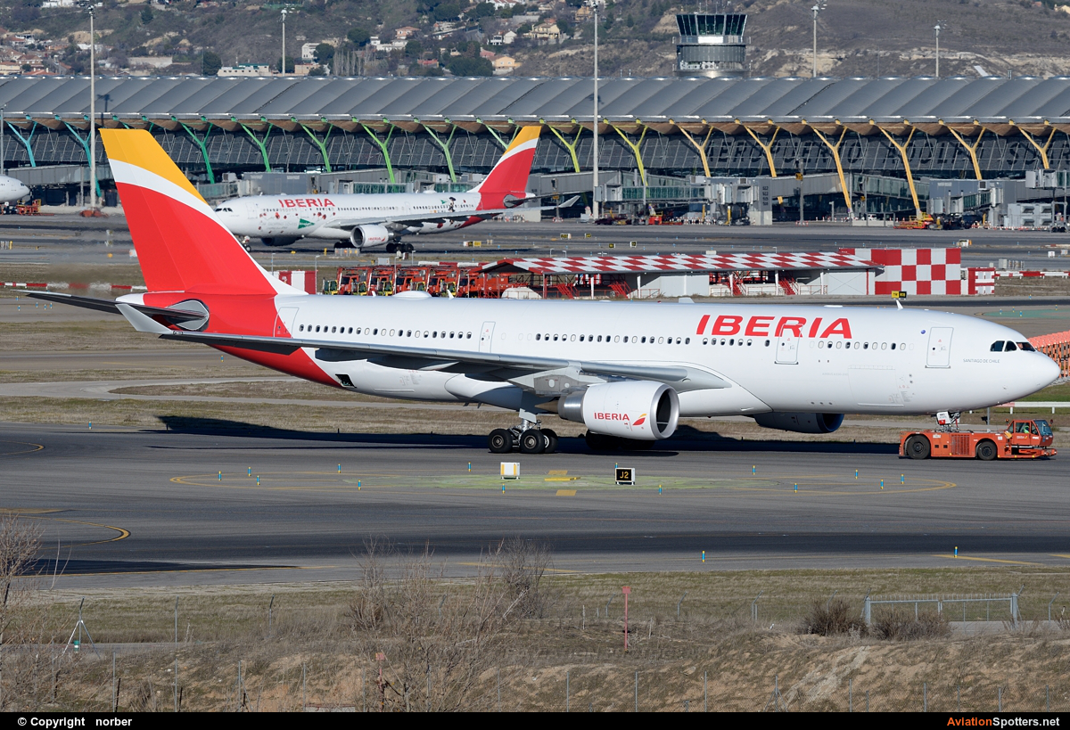 Iberia  -  A330-200  (EC-MMG) By norber (norber)