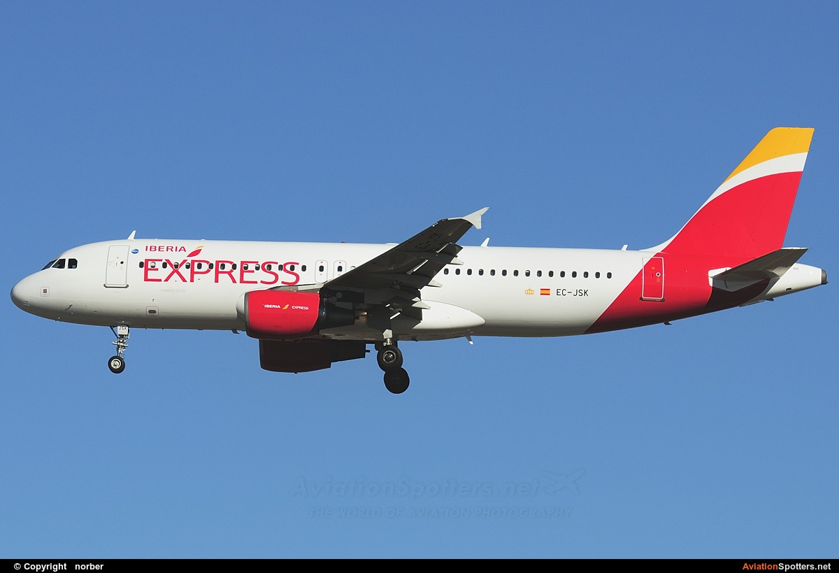 Iberia Express  -  A320  (EC-JSK) By norber (norber)