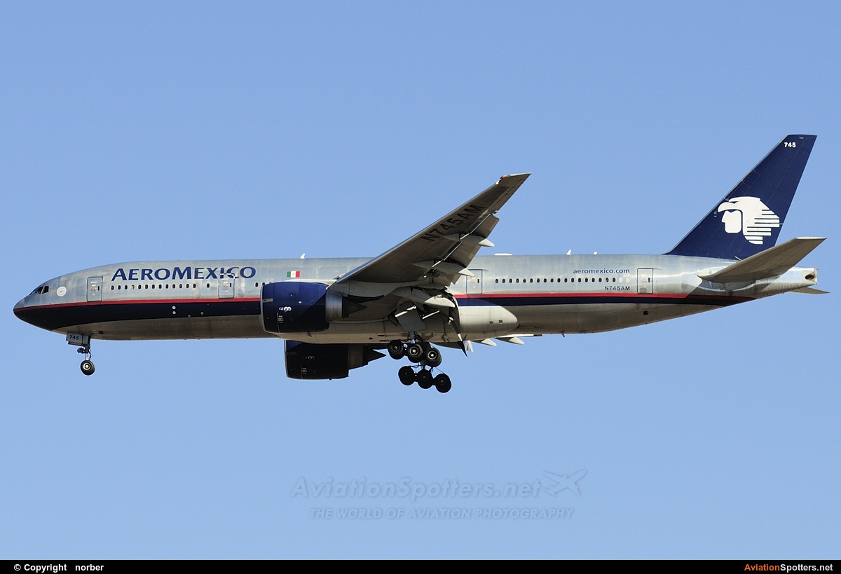 Aeromexico  -  777-200ER  (N745AM) By norber (norber)