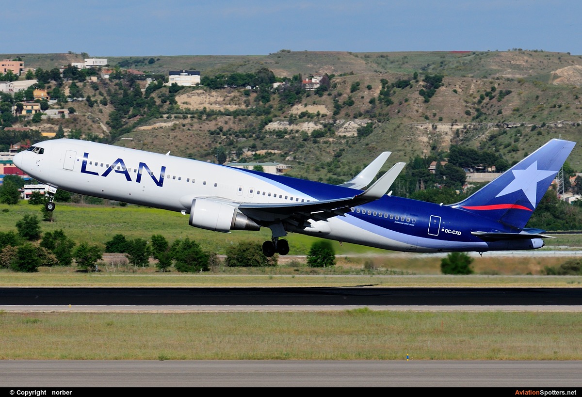 LAN Airlines  -  767-300ER  (CC-CXD) By norber (norber)